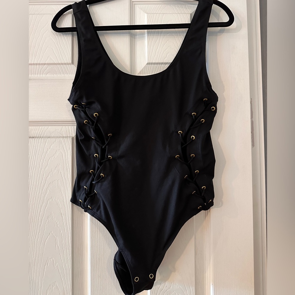 Strappy Good American Bodysuit size XL